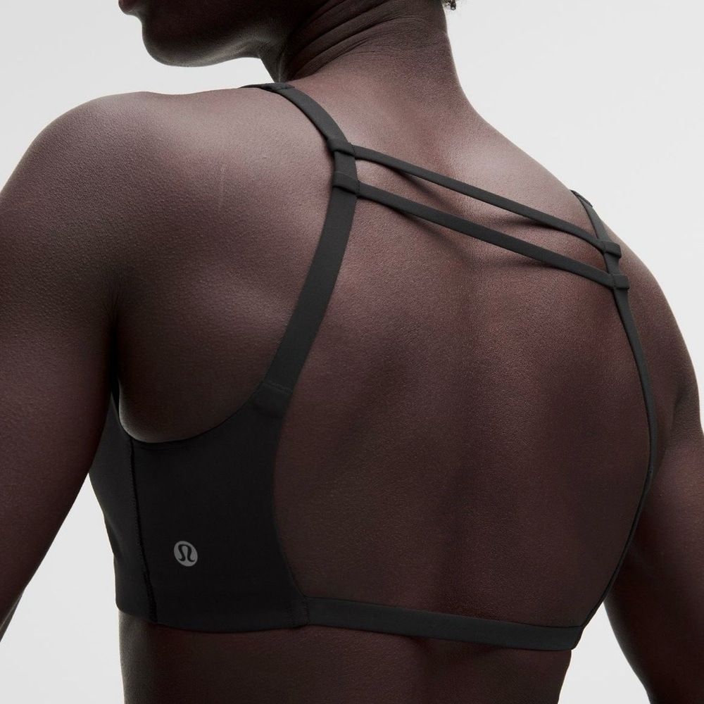 Lululemon LightLift Open-Back Bra Light Support, B/C Cup NWT Black